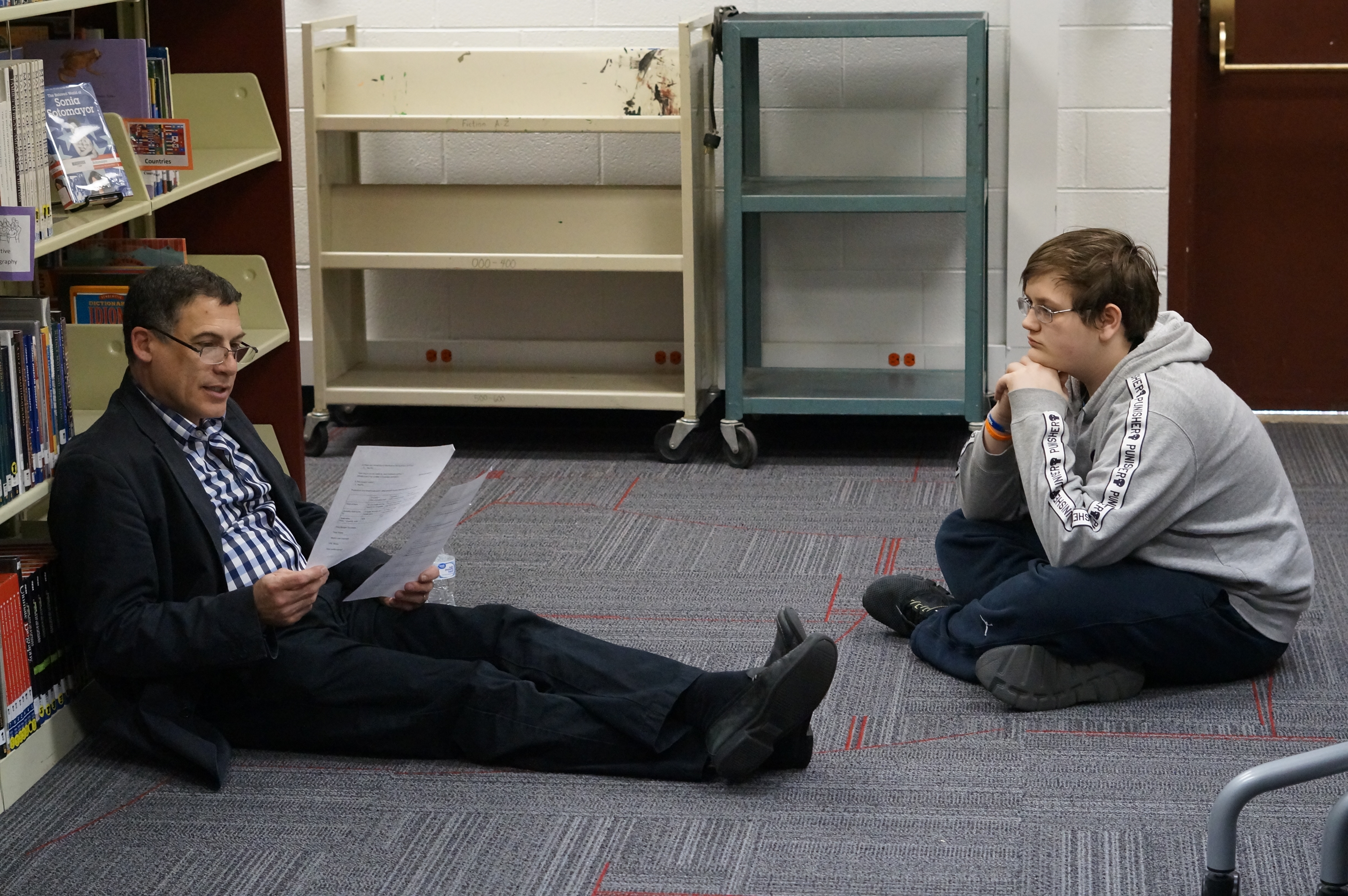 Jeff Slosman meets with Owen Middle School Student 